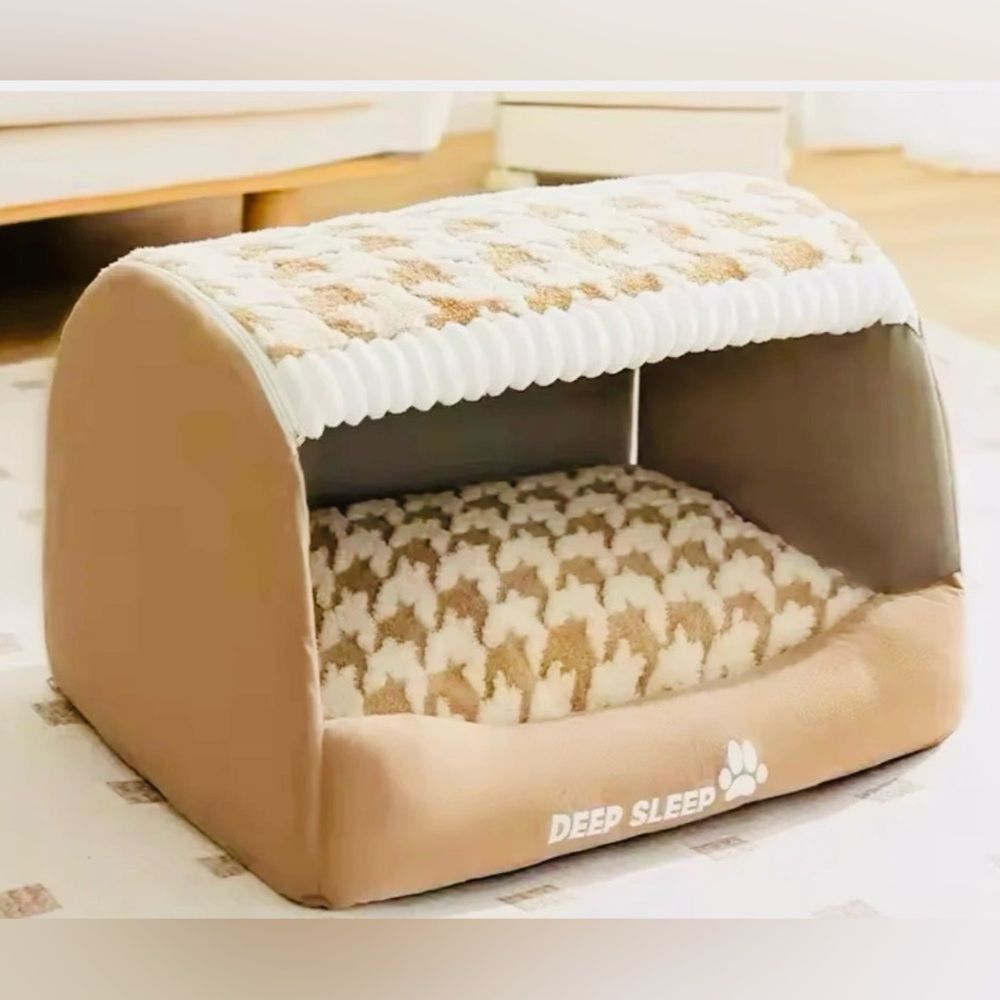 Cozy Dog House Sm NEW